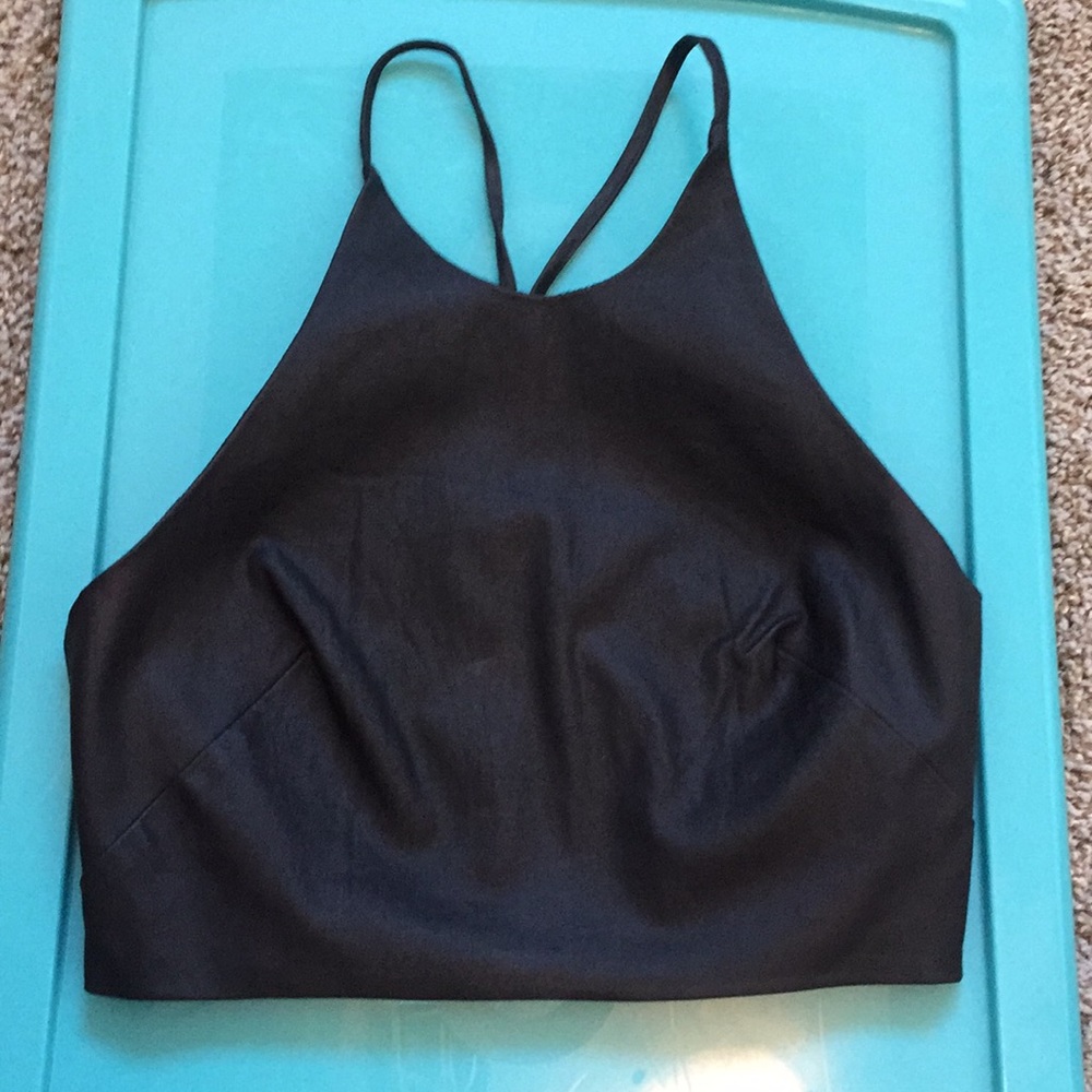 Black crop top